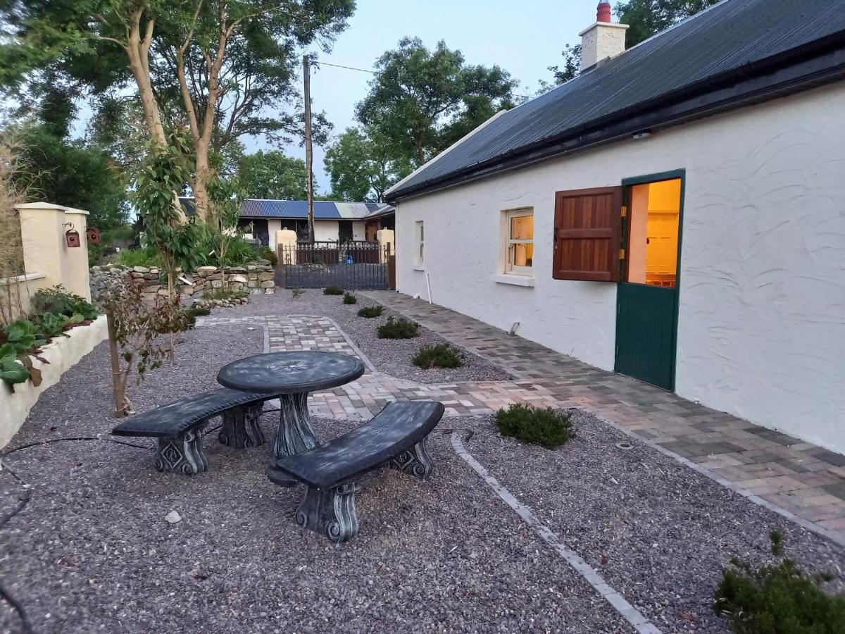 Mary'S Bespoke Cottage Килларни Экстерьер фото