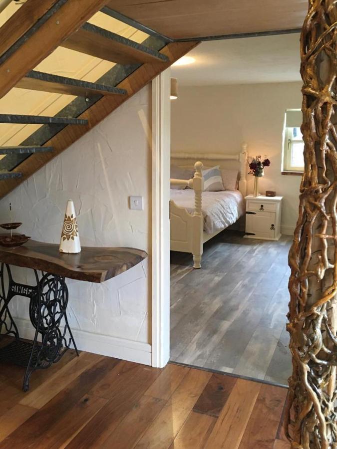 Mary'S Bespoke Cottage Килларни Экстерьер фото